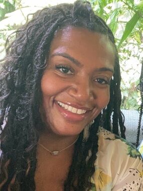 Meet your Posher, Aleshia